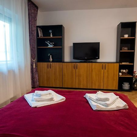 35кв.м 1, 1 баня Апартамент
 в Calea Sagului Тимишоара Екстериор снимка